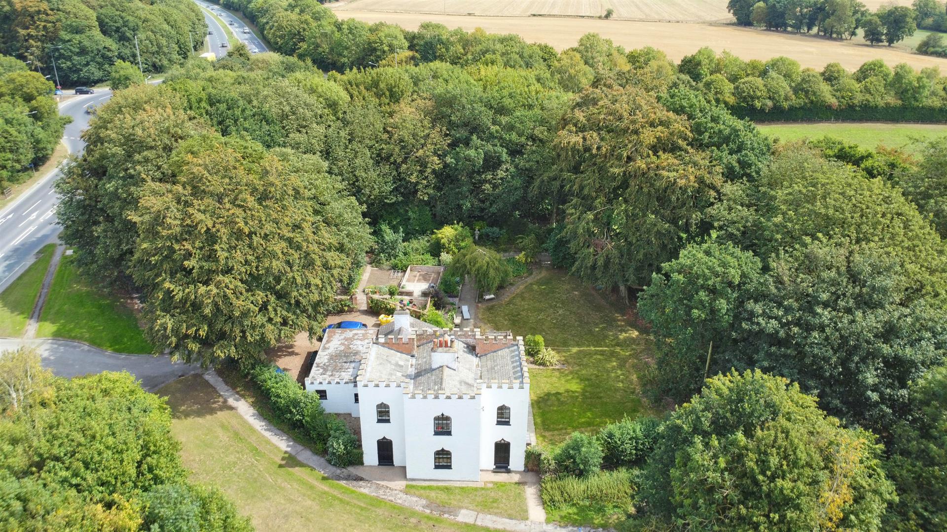 White Cross, Nr. Leven